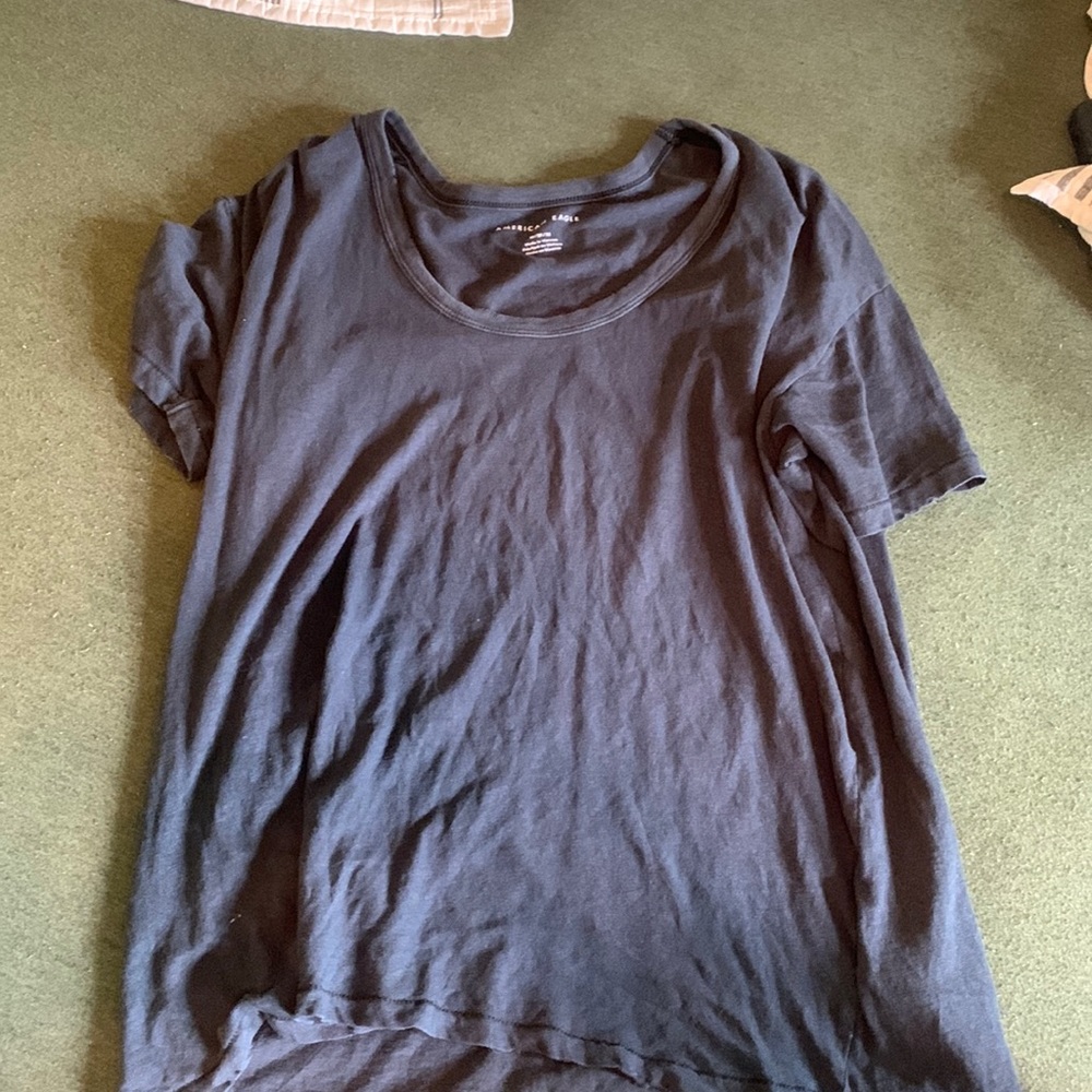 american eagle dark grey top